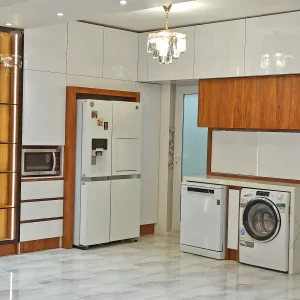 کابینت هایگلاس